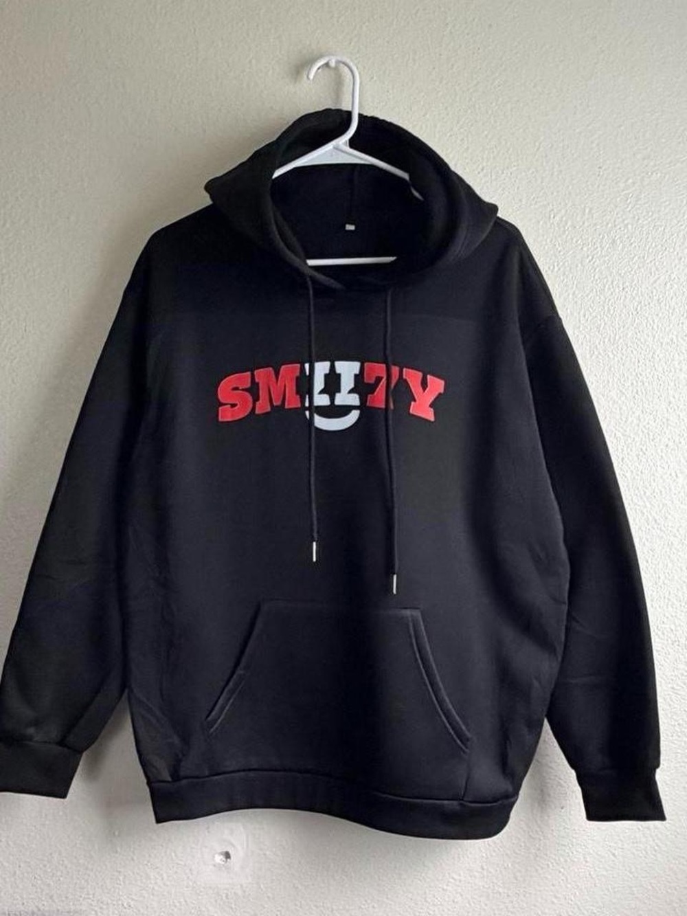 SMii7Y black graphic pullover hoodie, size L